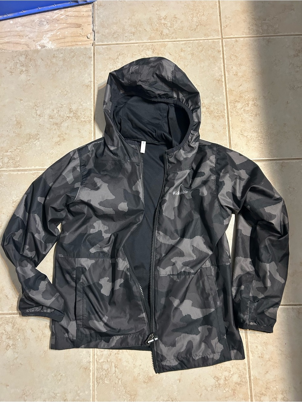 Columbia Black & Gray Camouflage Hooded Shell Jacket